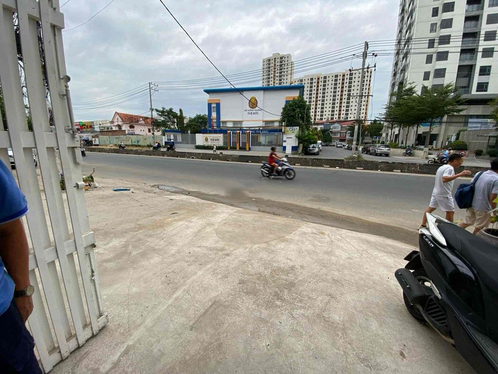 LuongDinhCua3 houzez